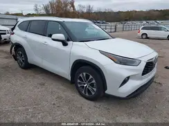 5TDGARAH0NS514861 2022 TOYOTA HIGHLANDER