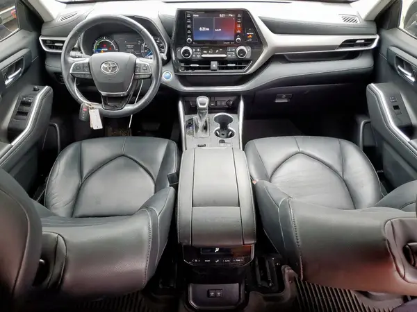 5TDGARAH1LS501856 2020 TOYOTA HIGHLANDER - Image 8