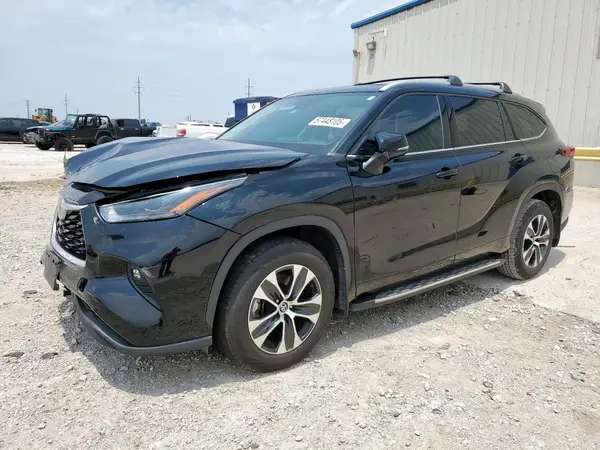 5TDGARAH1NS514223 2022 TOYOTA HIGHLANDER - Image 1