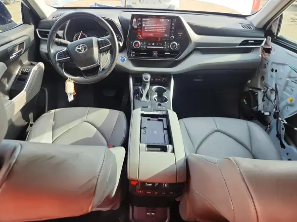 5TDGARAH2MS006776 2021 TOYOTA HIGHLANDER - Image 8