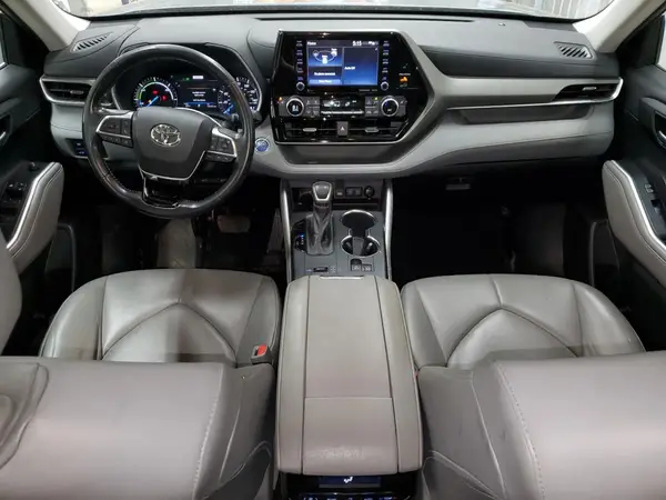 5TDGARAH2MS009953 2021 TOYOTA HIGHLANDER - Image 8