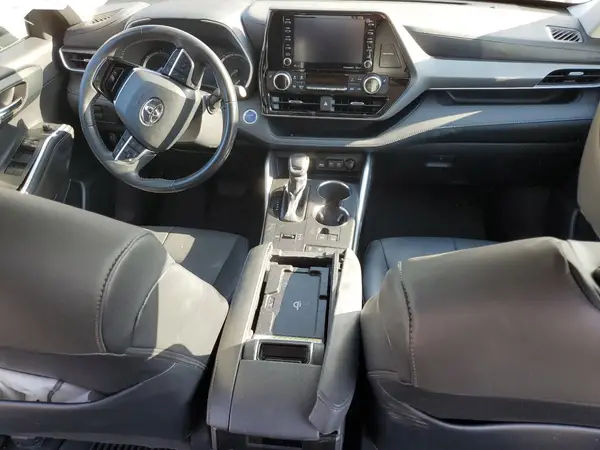 5TDGARAH4LS501902 2020 TOYOTA HIGHLANDER - Image 8