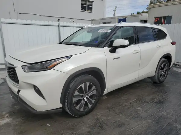 5TDGARAH4MS506311 2021 TOYOTA HIGHLANDER - Image 1