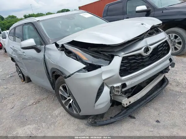 5TDGARAH4NS511980 2022 TOYOTA HIGHLANDER - Image 1