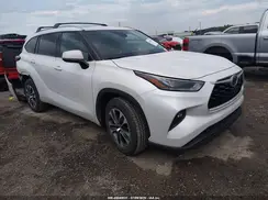 5TDGARAH4NS515138 2022 TOYOTA HIGHLANDER