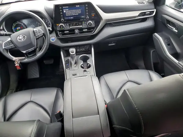 5TDGARAH5MS507029 2021 TOYOTA HIGHLANDER - Image 8