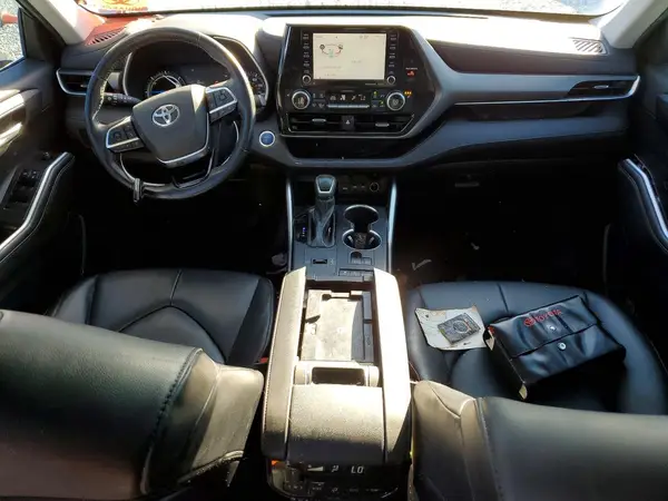 5TDGARAH6MS010409 2021 TOYOTA HIGHLANDER - Image 8
