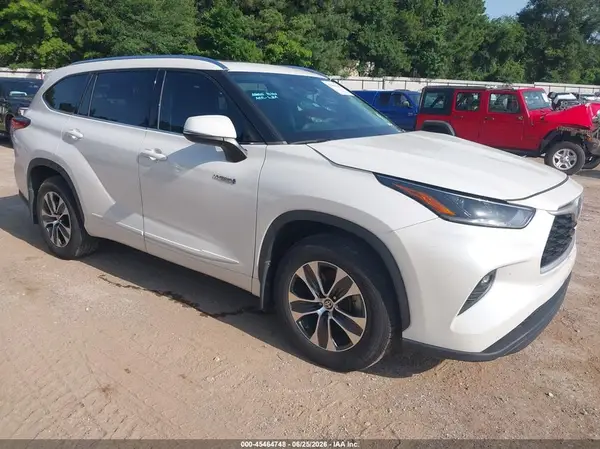 5TDGARAH6MS506875 2021 TOYOTA HIGHLANDER - Image 1