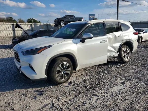 5TDGARAH7NS511701 2022 TOYOTA HIGHLANDER - Image 1