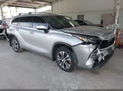 5TDGARAH8LS502695 2020 TOYOTA HIGHLANDER