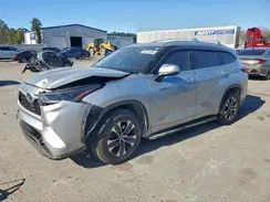 5TDGARAH8MS009486 2021 TOYOTA HIGHLANDER
