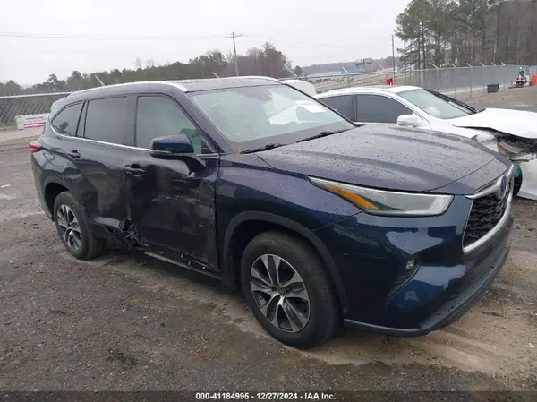 5TDGARAH9MS507356 2021 TOYOTA HIGHLANDER - Image 1