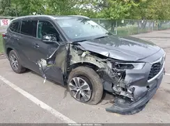 5TDGARAH9NS514034 2022 TOYOTA HIGHLANDER