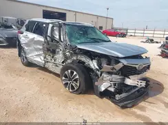 5TDGARAH9NS515975 2022 TOYOTA HIGHLANDER