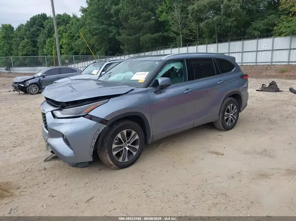 5TDGARAHXMS009229 2021 TOYOTA HIGHLANDER - Image 2