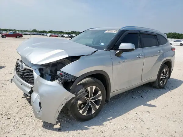 5TDGBRCH0LS506623 2020 TOYOTA HIGHLANDER - Image 1