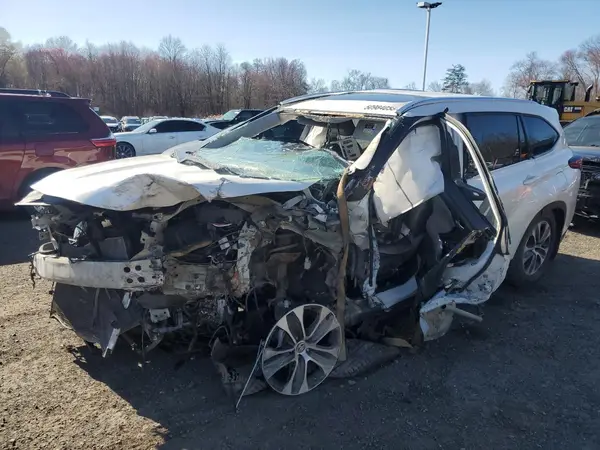 5TDGBRCH0LS508744 2020 TOYOTA HIGHLANDER - Image 1