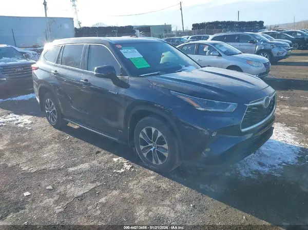 5TDGBRCH0MS051130 2021 TOYOTA HIGHLANDER - Image 1