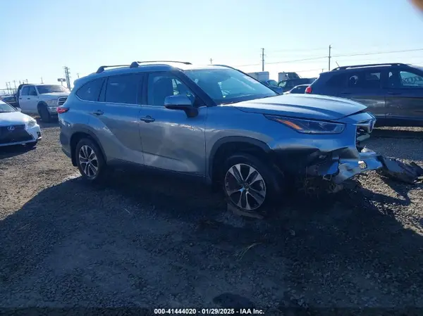 5TDGBRCH0MS065111 2021 TOYOTA HIGHLANDER - Image 1