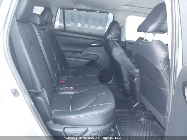 5TDGBRCH0MS527389 2021 TOYOTA HIGHLANDER - Image 8