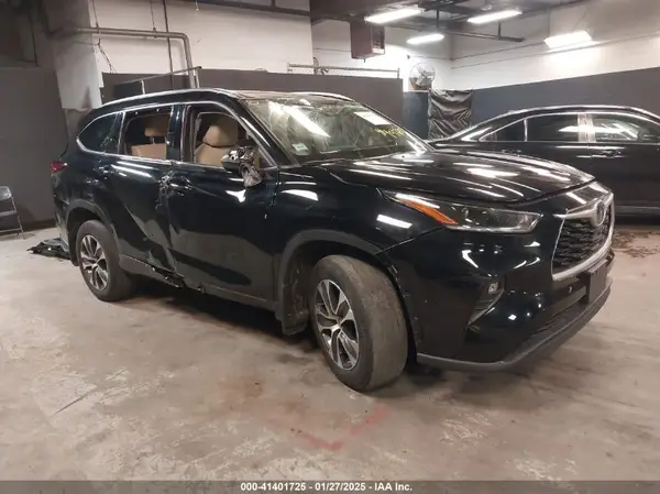 5TDGBRCH0MS530583 2021 TOYOTA HIGHLANDER - Image 1