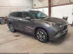 5TDGBRCH0NS556750 2022 TOYOTA HIGHLANDER