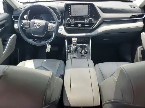 5TDGBRCH1LS505027 2020 TOYOTA HIGHLANDER - Image 8