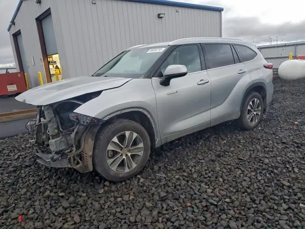 5TDGBRCH1MS529488 2021 TOYOTA HIGHLANDER - Image 1