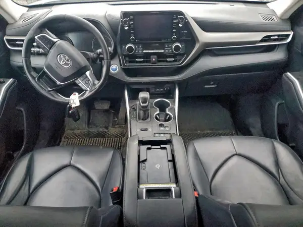 5TDGBRCH1MS529488 2021 TOYOTA HIGHLANDER - Image 8