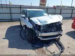 5TDGBRCH1NS559043 2022 TOYOTA HIGHLANDER