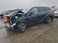 5TDGBRCH1NS562427 2022 TOYOTA HIGHLANDER