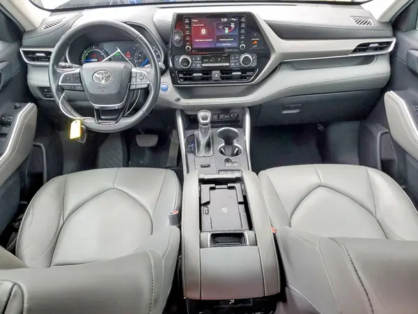 5TDGBRCH2LS506977 2020 TOYOTA HIGHLANDER - Image 8