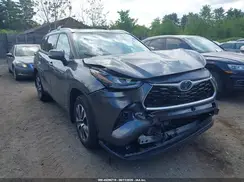 5TDGBRCH2LS513525 2020 TOYOTA HIGHLANDER