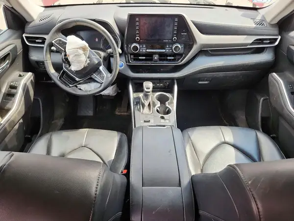5TDGBRCH2MS514305 2021 TOYOTA HIGHLANDER - Image 8