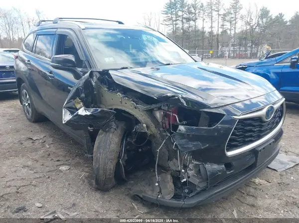 5TDGBRCH2MS518497 2021 TOYOTA HIGHLANDER - Image 1