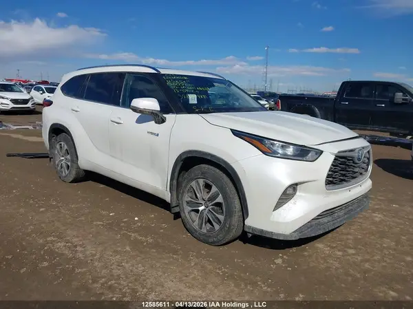 5TDGBRCH3LS500105 2020 TOYOTA HIGHLANDER - Image 1