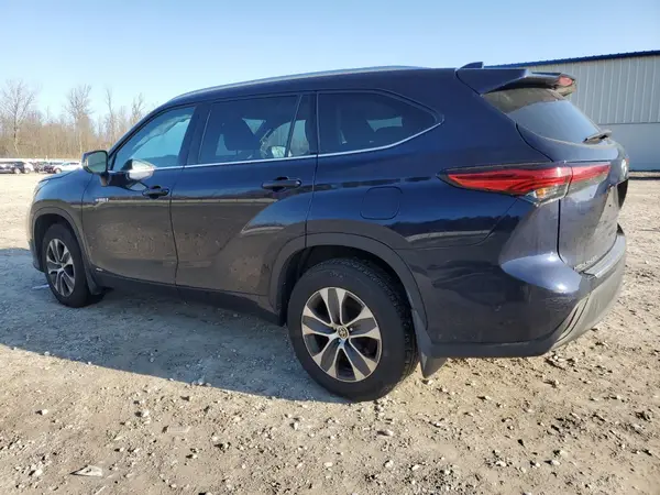 5TDGBRCH3LS508415 2020 TOYOTA HIGHLANDER - Image 2