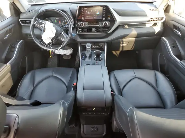 5TDGBRCH3LS508415 2020 TOYOTA HIGHLANDER - Image 8