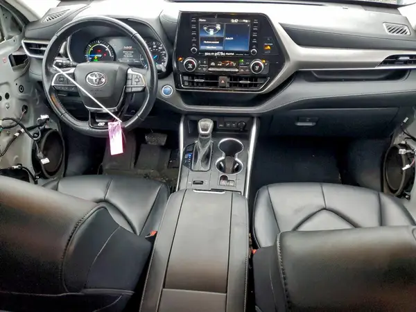 5TDGBRCH3LS511895 2020 TOYOTA HIGHLANDER - Image 8