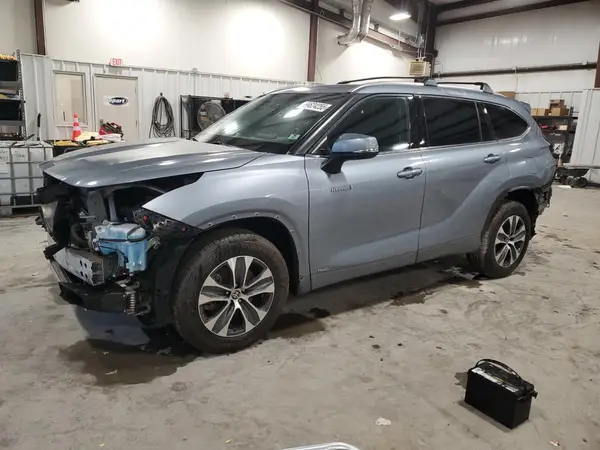 5TDGBRCH3MS041840 2021 TOYOTA HIGHLANDER - Image 1