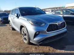 5TDGBRCH3NS078663 2022 TOYOTA HIGHLANDER