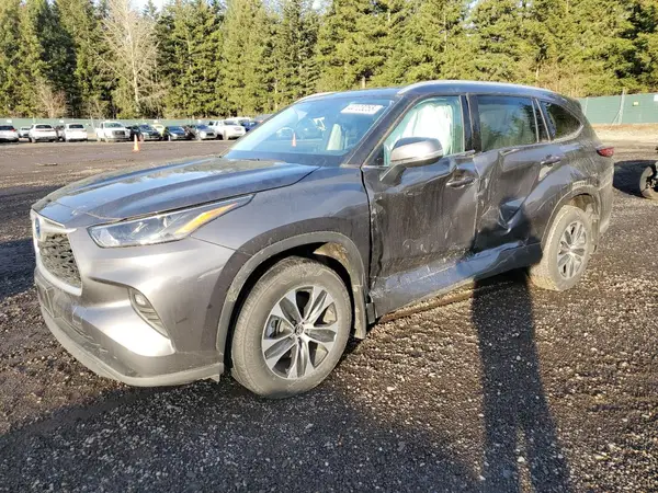 5TDGBRCH3NS554023 2022 TOYOTA HIGHLANDER - Image 1