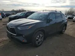 5TDGBRCH3NS555365 2022 TOYOTA HIGHLANDER