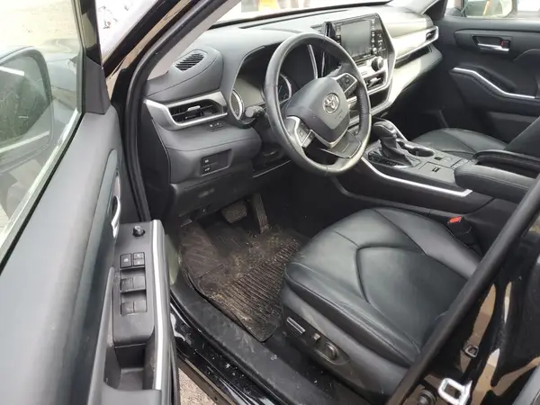5TDGBRCH3NS555365 2022 TOYOTA HIGHLANDER - Image 8