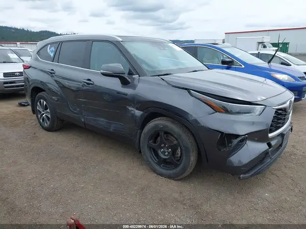 5TDGBRCH4MS054645 2021 TOYOTA HIGHLANDER - Image 1