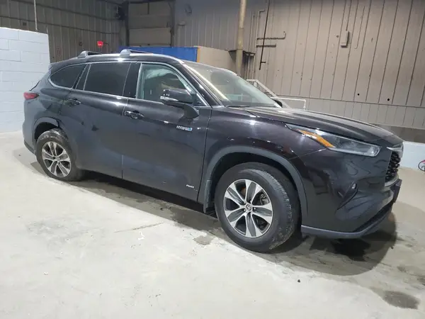 2021 TOYOTA HIGHLANDER COPART lot 85297624 auction photo 4