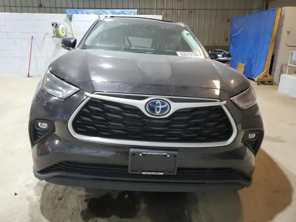 2021 TOYOTA HIGHLANDER COPART lot 85297624 auction photo 5