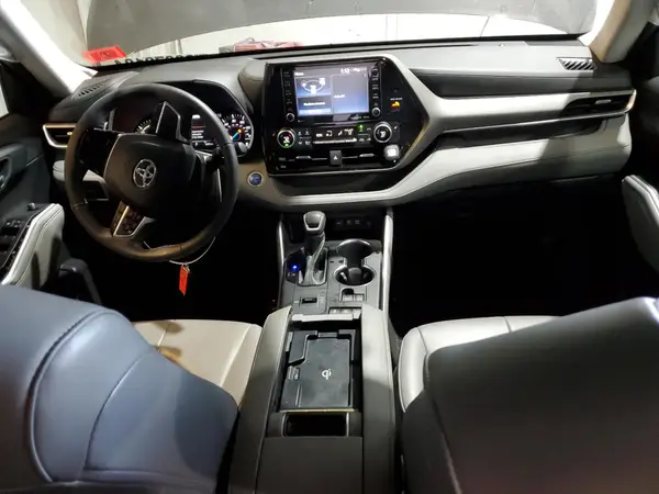 5TDGBRCH4MS067363 2021 TOYOTA HIGHLANDER - Image 8