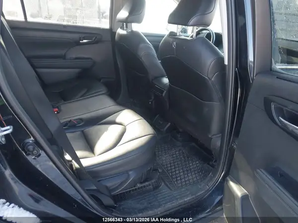 5TDGBRCH4MS525354 2021 TOYOTA HIGHLANDER - Image 8