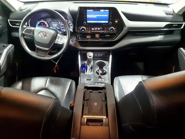 5TDGBRCH4NS541636 2022 TOYOTA HIGHLANDER - Image 8